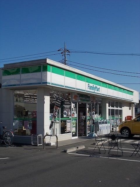 コンビニ　ファミリーマート青梅吉野街道店（コンビニ）まで550m