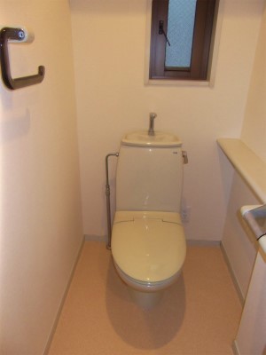 トイレ　トイレ