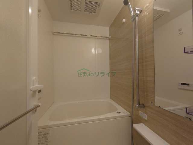 バス・シャワールーム　別室参考画像です