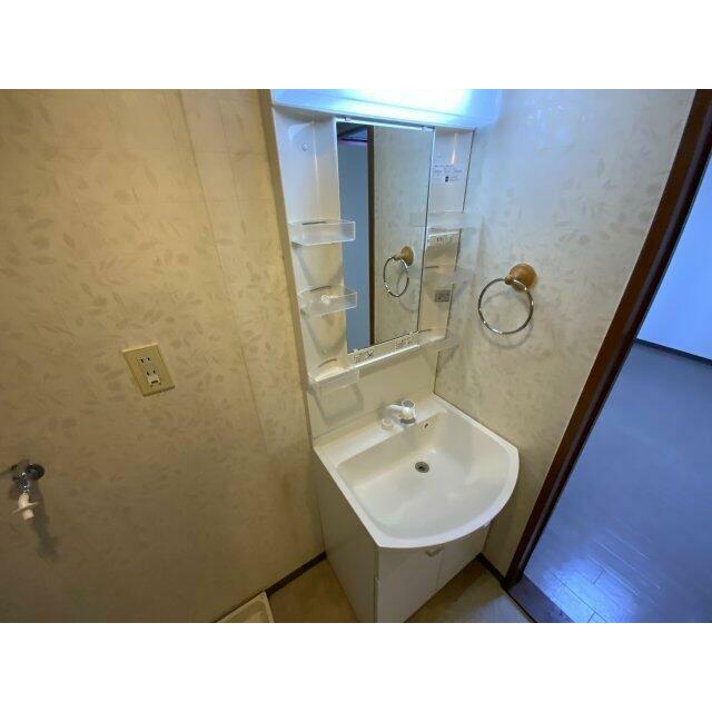 洗面設備　※前回募集時の写真です。