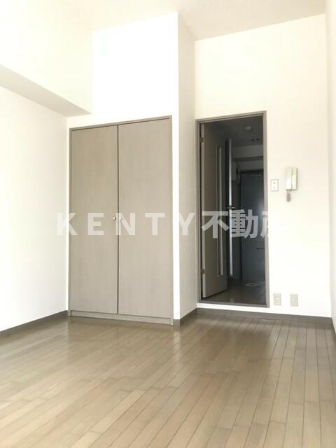 その他部屋・スペース　落ち着いて過ごせるお部屋なので、寝室にいかがでしょうか