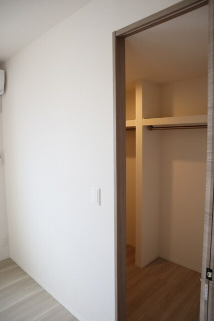 収納　ウォークインクローゼット