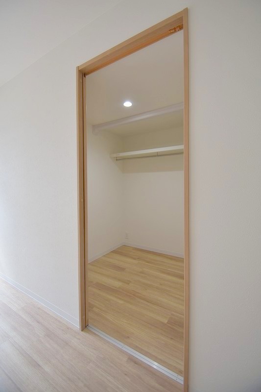 収納　お問合せはシティホーム海田センター　082-821-2227