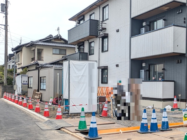 建物外観　建築中