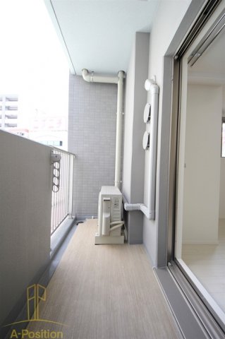 バルコニー　TLRレジデンス本町WEST