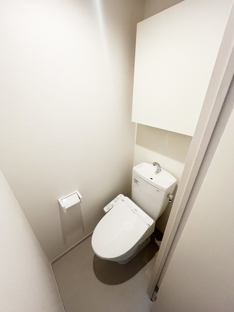 トイレ　～同施工会社イメージ～