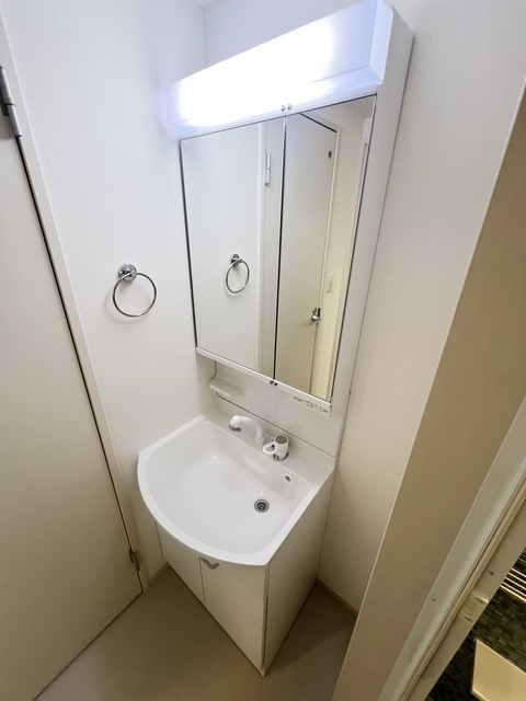 洗面設備　～同施工会社イメージ～