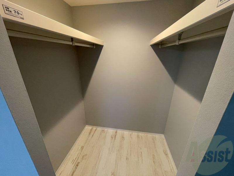 収納　嬉しいウォークインクローゼット仕様です！！