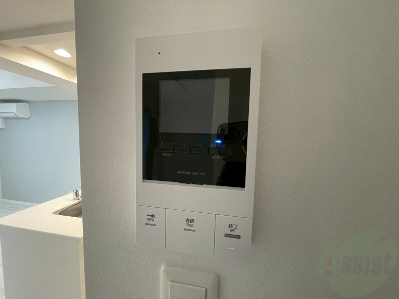 セキュリティ　モニタ付インターホンでセキュリティ面も安心です。