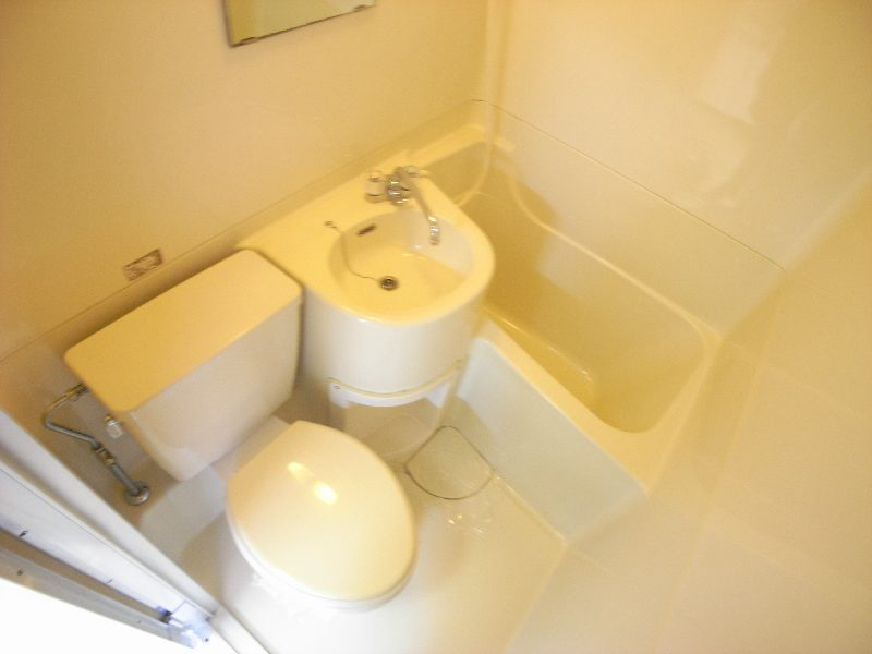 バス・シャワールーム　写真は105号