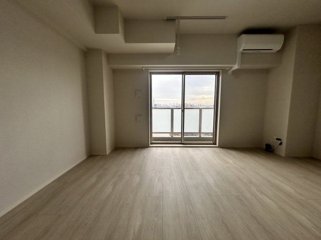 居室・リビング　ゆったりとした居間です