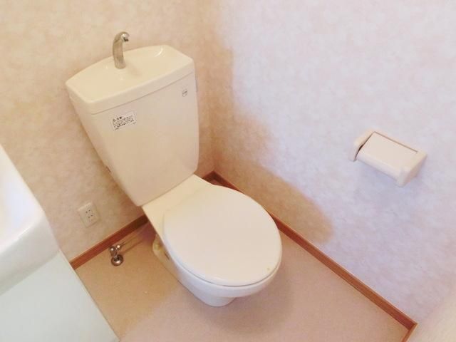 トイレ　★清潔感のあるトイレです★