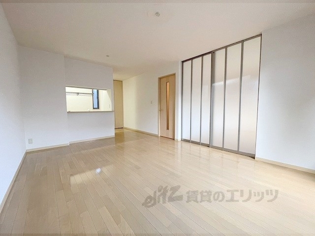 居室・リビング　リビング