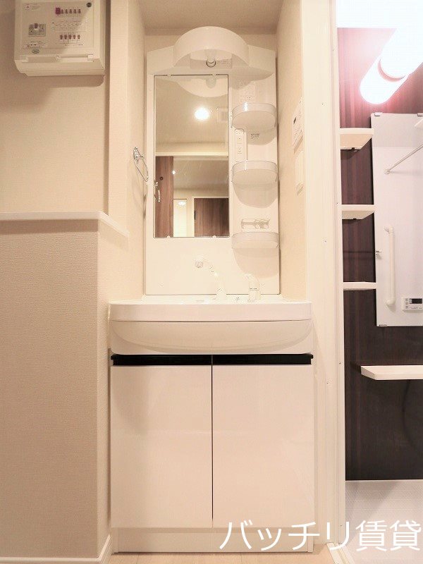 洗面設備　別号室イメージの為、現状を優先致します