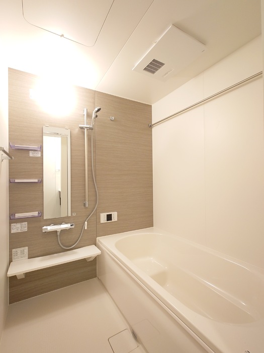 バス・シャワールーム　浴室