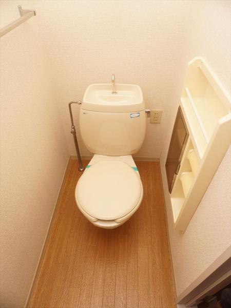 トイレ　トイレ