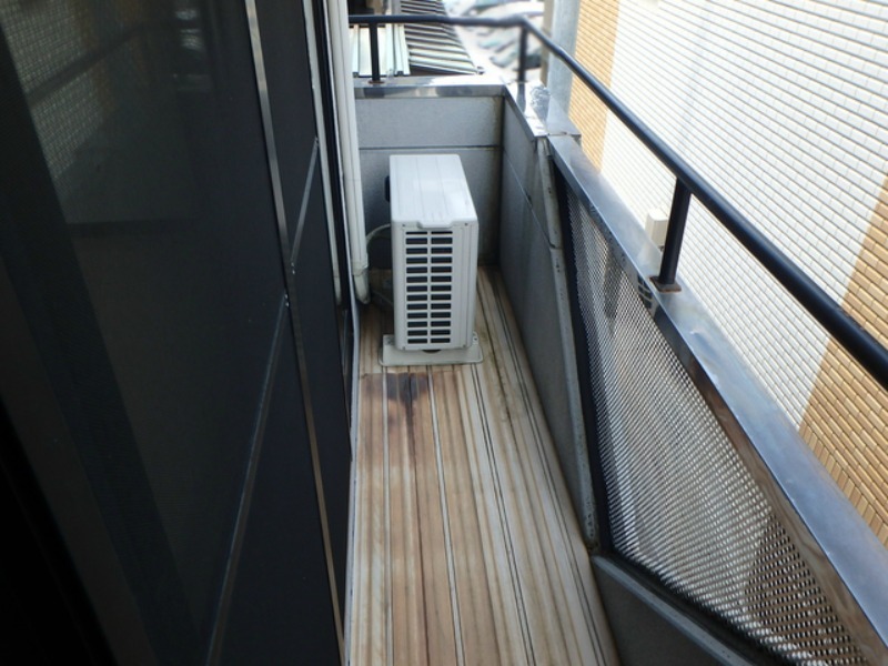 バルコニー　図面と現状に相違がある場合には現状を優先