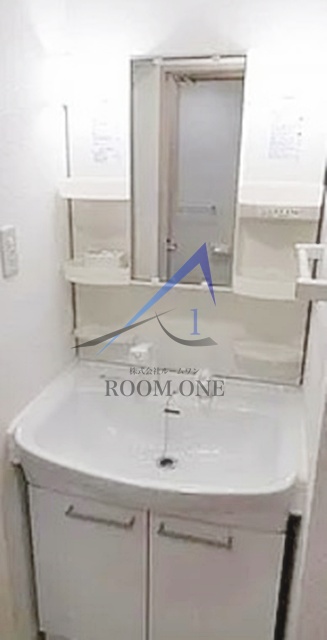 洗面設備　洗面台です。