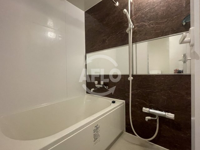 バス・シャワールーム　プラムコート　浴室