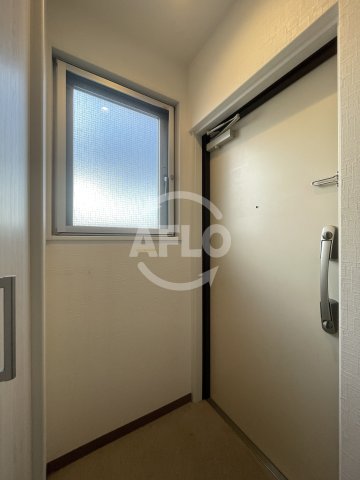 玄関　プラムコート　玄関