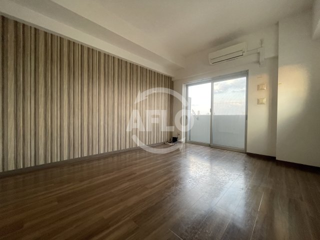 居室・リビング　プラムコート　リビング