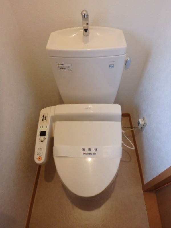 トイレ　図面と現状に相違がある場合には現状を優先