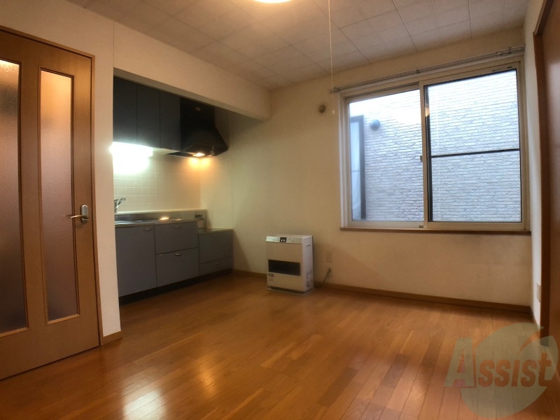 居室・リビング　広くてキレイなお部屋が広がっていて、充実した生活が送れそう。