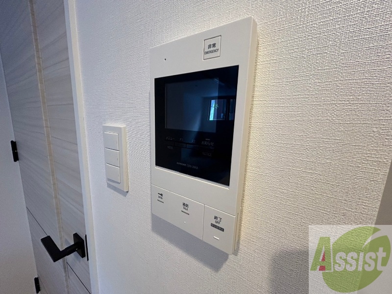 セキュリティ　ＴＶモニター付インターホンです。来客者の顔が見えるので安心！