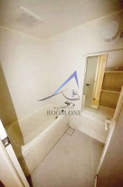 バス・シャワールーム　お風呂です。