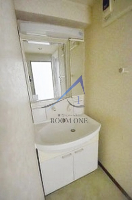 洗面設備　洗面台です。