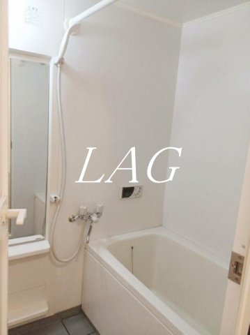 バス・シャワールーム　お風呂です。