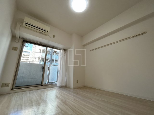 居室・リビング　フィオレ立売堀　洋室