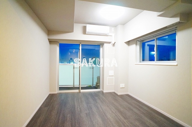 居室・リビング　使いやすい形の為、レイアウトを楽しめます♪