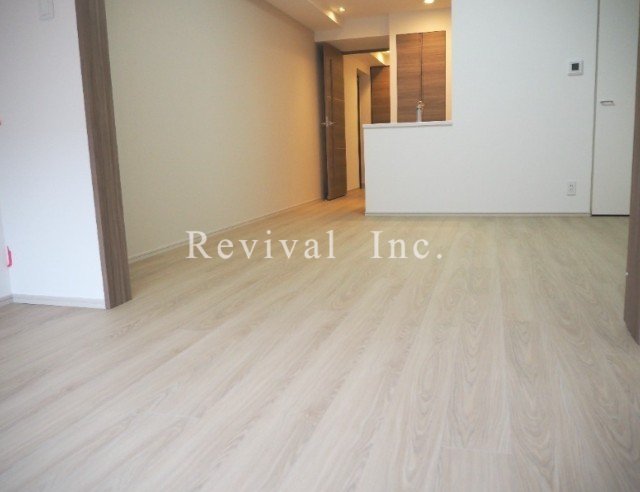 居室・リビング　開放感あるリビングスペースでございます