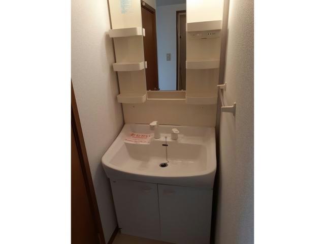 洗面設備　ランドマーク　２００２