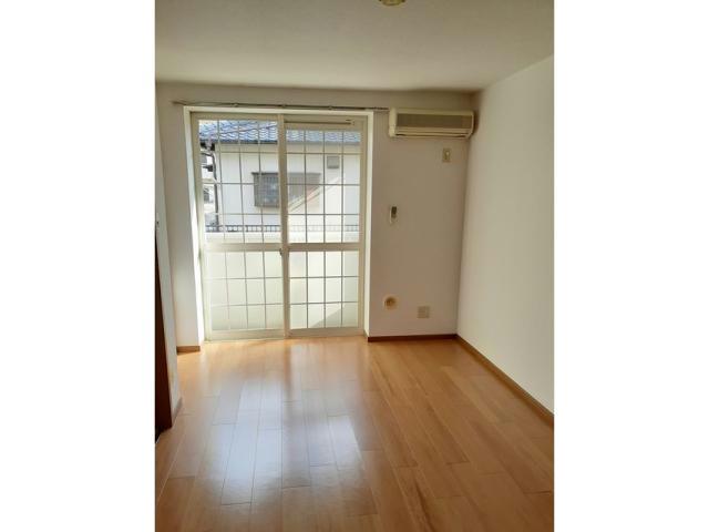 居室・リビング　ランドマーク　２００２