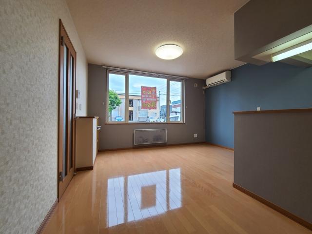 居室・リビング　リビング１