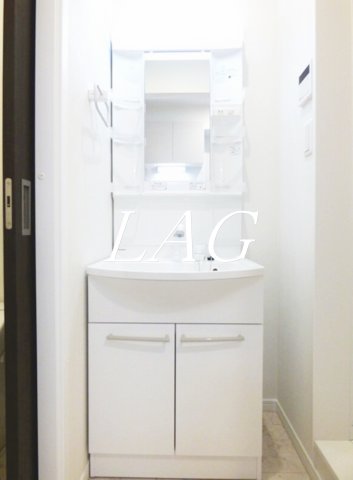 洗面設備　洗面台です。