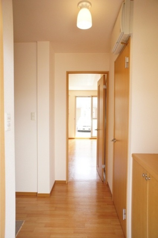 玄関　図面と現状に相違がある場合には現状を優先