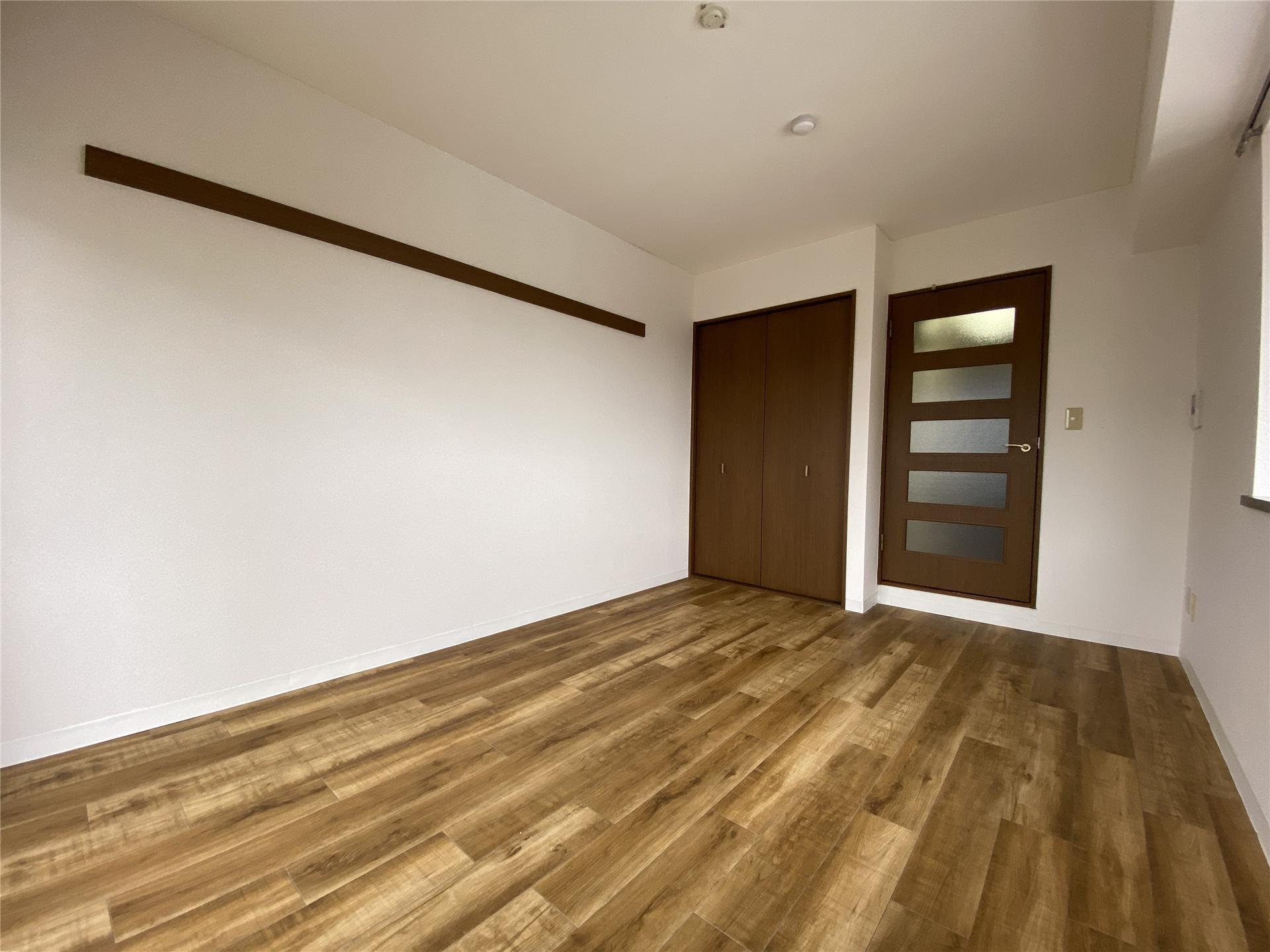 居室・リビング　2面採光の角部屋です