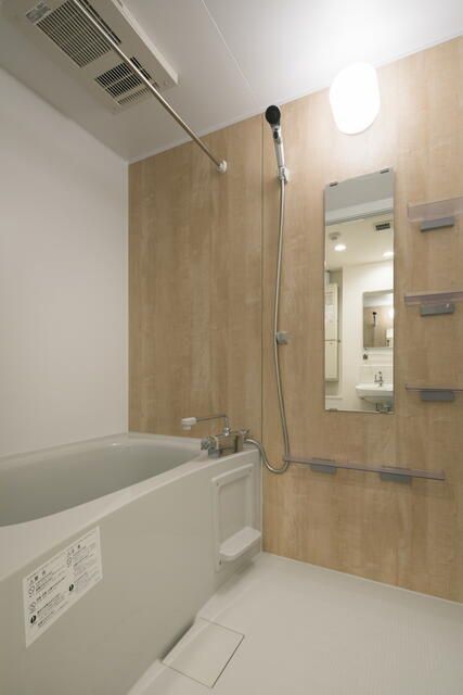 バス・シャワールーム