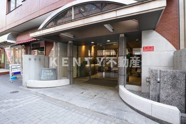 エントランス　清潔なエントランスです