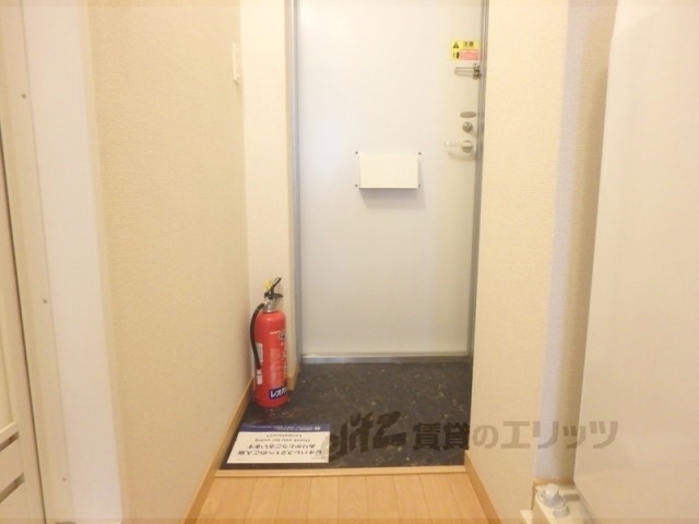 レオパレスグリーングラス1の玄関写真