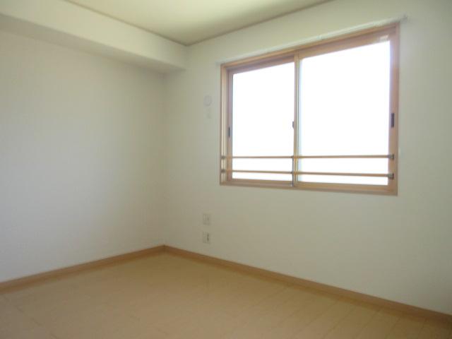 その他　北側の洋間です。