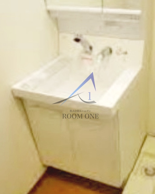 洗面設備　洗面台です。