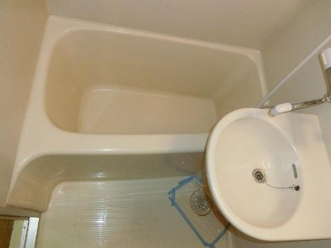 バス・シャワールーム　バス（イメージ）