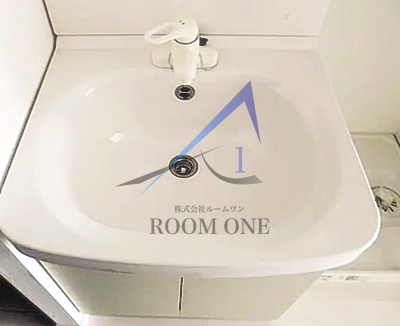 洗面設備　洗面台です。