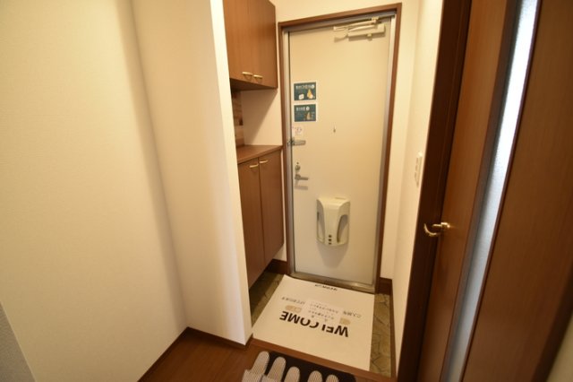 玄関　明るい玄関です