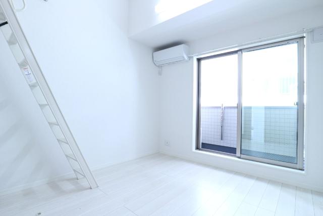 居室・リビング　居室