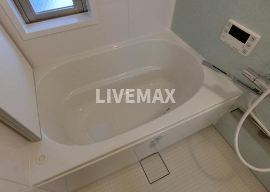 バス・シャワールーム　※別部屋のお写真になります